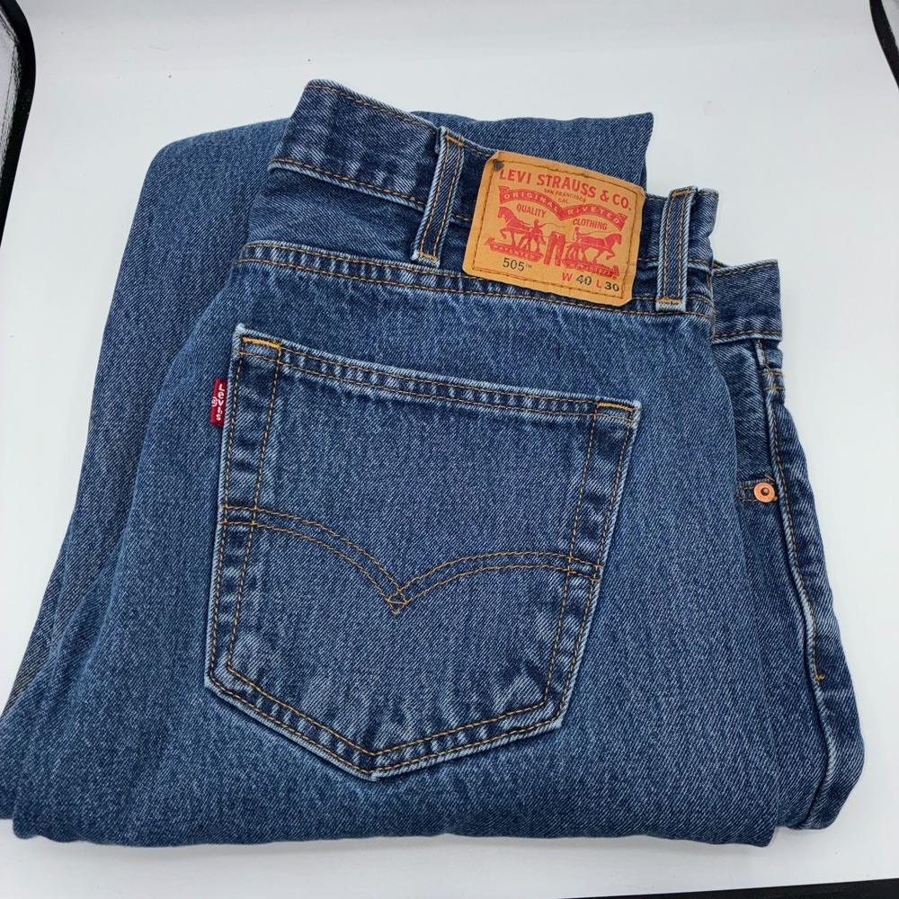 Levi's 505 Jeans Mens W40 L30 Medium Wash Straight Leg Regular Fit